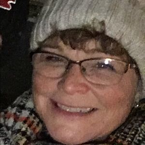 Meet your Posher, Janet